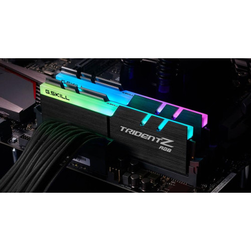 Zestaw pamięci G.SKILL TridentZ RGB F4-3600C16D-32GTZRC (DDR4 DIMM; 2 x 16 GB; 3600 MHz; CL16)-1214588