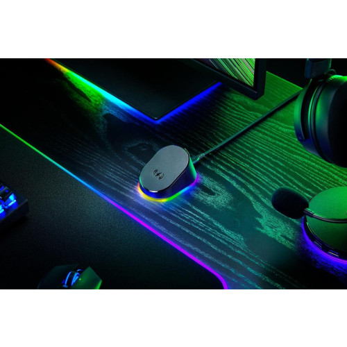 RAZER Mouse Dock Pro + Wireless Charging Puck Bundle-13419618