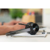 POLY Zestaw słuchawkowy Voyager Focus 2 USB-A z podstawą do ładowania-13779033