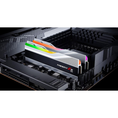 G.Skill Trident F5-6000J4040F16GX2-TZ5RS moduł pamięci 32 GB 2 x 16 GB DDR5 6000 MHz-13837660