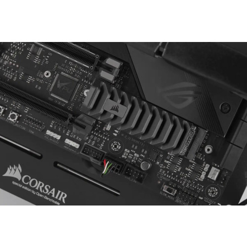 Dysk SSD Corsair MP600 Pro XT NVMe, PCIe 4.0 M.2 typu 2280 — 8 TB-15180905