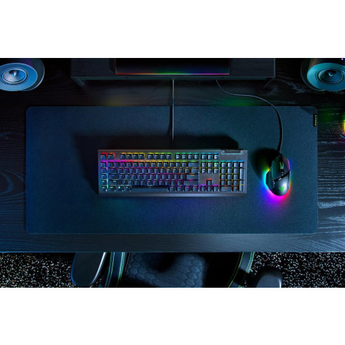 Razer BlackWidow V4 X. Tastatur Formfaktor: Volle Größe (100%), Geräteschnittstelle: USB, Tastatur-Switch: Mechanischer Switch. Typ der Hintergrundbel