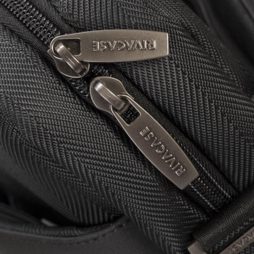 Rivacase 8135 39,6 cm (15.6