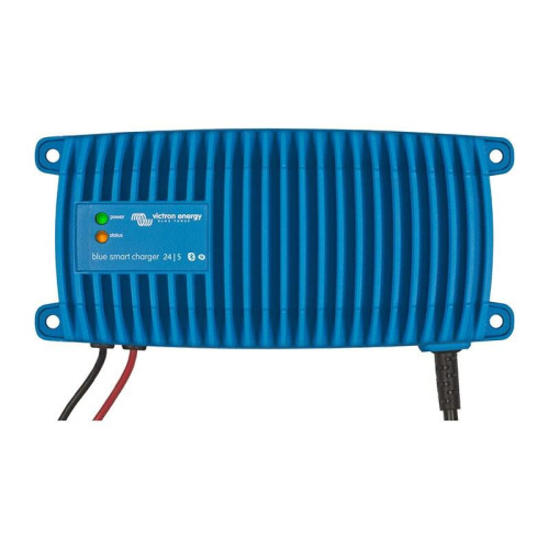 Niebieska inteligentna ładowarka IP67 24/5 (1)