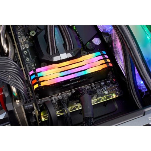 Corsair Vengeance RGB CMW32GX4M4C3200C16 moduł pamięci 32 GB 4 x 8 GB DDR4-20800326