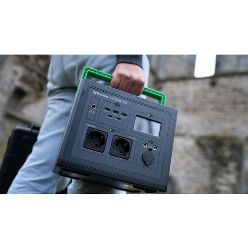 Przenośna elektrownia APC OffGrid 730, 738 Wh litowo-jonowa, LCD, 2 gniazda CEE 7/3 Schuko, Sinewave, 3 USB-A, 2 USB-C,