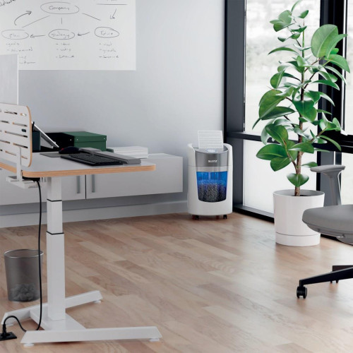 Niszczarka Leitz IQ OptiMax Small Office 350, 22l, P5, 8 kartek, Automatyczny Start/Stop, Funkcja cofania, Obrotowy poje