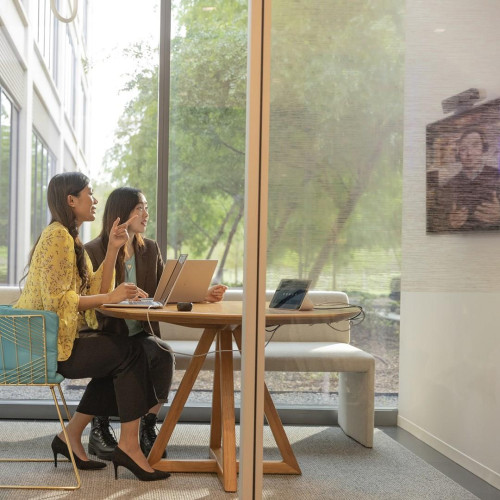 POLY Kamera z głośnikiem soundbar Studio R30 USB-21628420