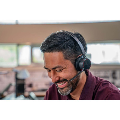 Zestaw słuchawkowy POLY Voyager Focus 2 USB-C-C z przejściówką USB-C/A i podst. ładującą-21791061