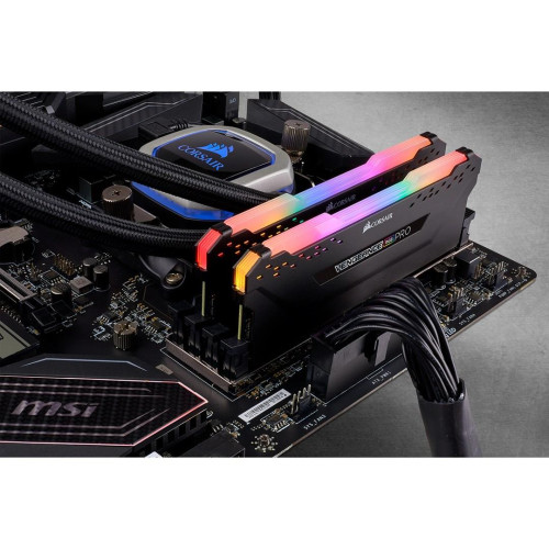 Corsair Vengeance RGB Pro CMW32GX4M2A2666C16 moduł pamięci 32 GB 2 x 16 GB DDR4-21883706