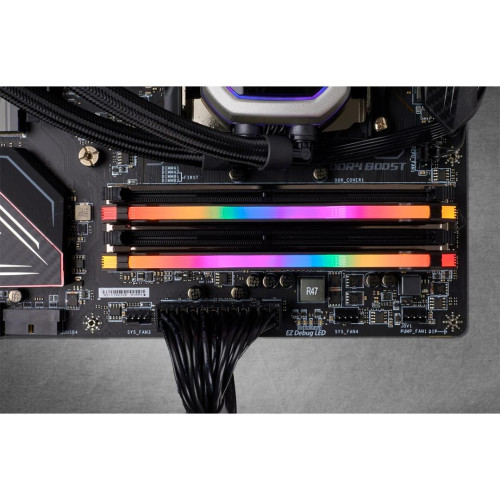 Corsair Vengeance RGB Pro CMW32GX4M2A2666C16 moduł pamięci 32 GB 2 x 16 GB DDR4-21883707