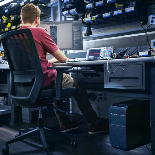 HP Z4 G5 Tower Xeon W3-2435 64GB DDR5-4800 SSD1TB + 4TB HDD RTX A4000 16GB DVD-RW 1125W W11Pro 3Y OnSite-22046373