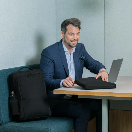 DICOTA Eco Backpack Plus BASE 39,6 cm (15.6