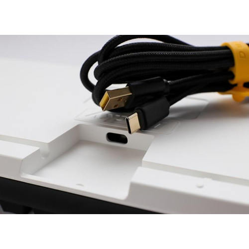 Ducky One 3 Classic TKL klawiatura Gaming USB Niemiecki Czarny, Biały-23263604