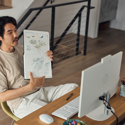 HP AIO 24-cr0124nw i3-N300 23.8