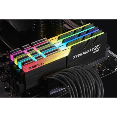 G.Skill Trident Z RGB (For AMD) F4-3200C16Q-32GTZRX moduł pamięci 32 GB 4 x 8 GB DDR4 288-pin DIMM-23473291