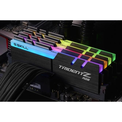G.Skill Trident Z RGB (For AMD) F4-3200C16Q-32GTZRX moduł pamięci 32 GB 4 x 8 GB DDR4 288-pin DIMM-23473292