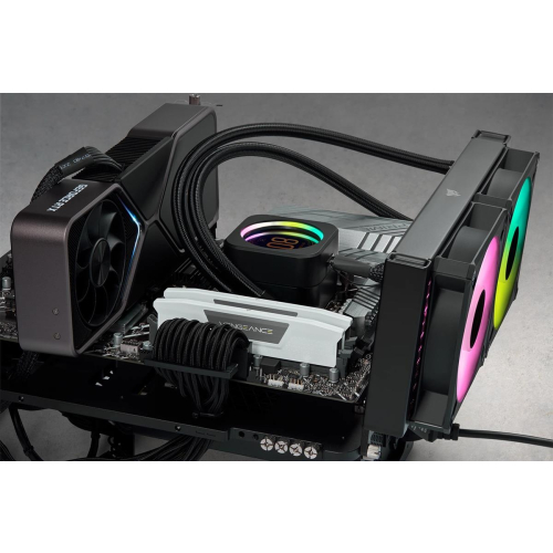 Corsair Vengeance CMK32GX5M2E6000Z36W moduł pamięci 32 GB 2 x 16 GB DDR5 288-pin DIMM-23473455