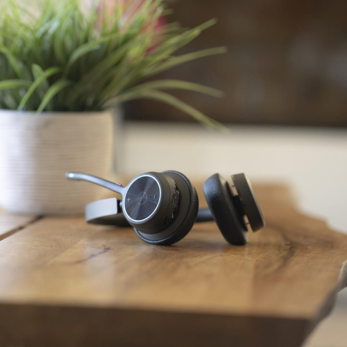 Słuchawki Poly Voyager 4320 USB-A Headset +BT700 dongle + podstawka ładująca 77Y99AA-24624440