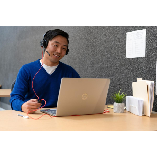 Zestaw słuchawkowy POLY Blackwire 8225 Stereo 8X225AA USB-C z certyfikatem Microsoft Teams + przejściówka USB-C/A-247