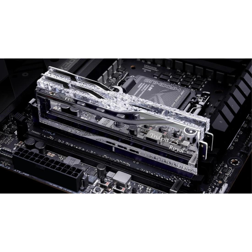 G.Skill Trident Z5 RGB F5-8200J4052F24GX2-TR5S moduł pamięci 48 GB 2 x 24 GB DDR5 8200 MT/s 288-pin DIMM-25674108
