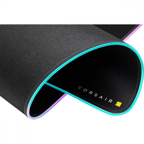 MM700 RGB Exten ded Mouse Pad-4448664
