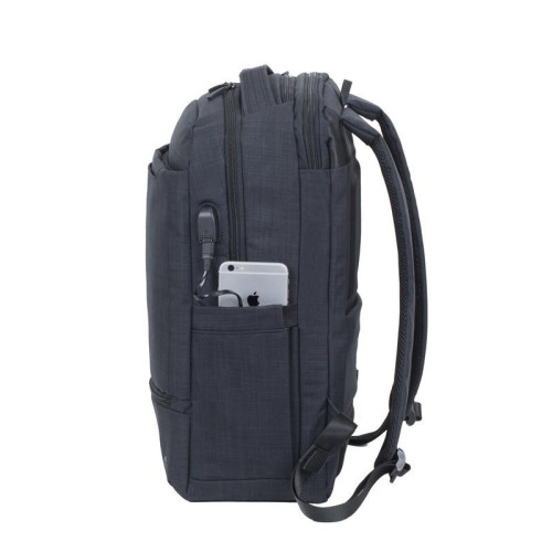 RIVACASE PLECAK NA LAPTOP 17,3