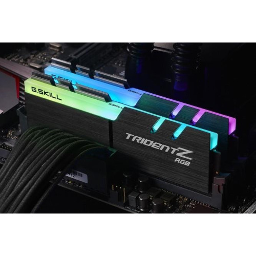 Pamięć DDR4 32GB (2x16GB) TridentZ RGB for AMD 3200MHz CL16 XMP2-767606